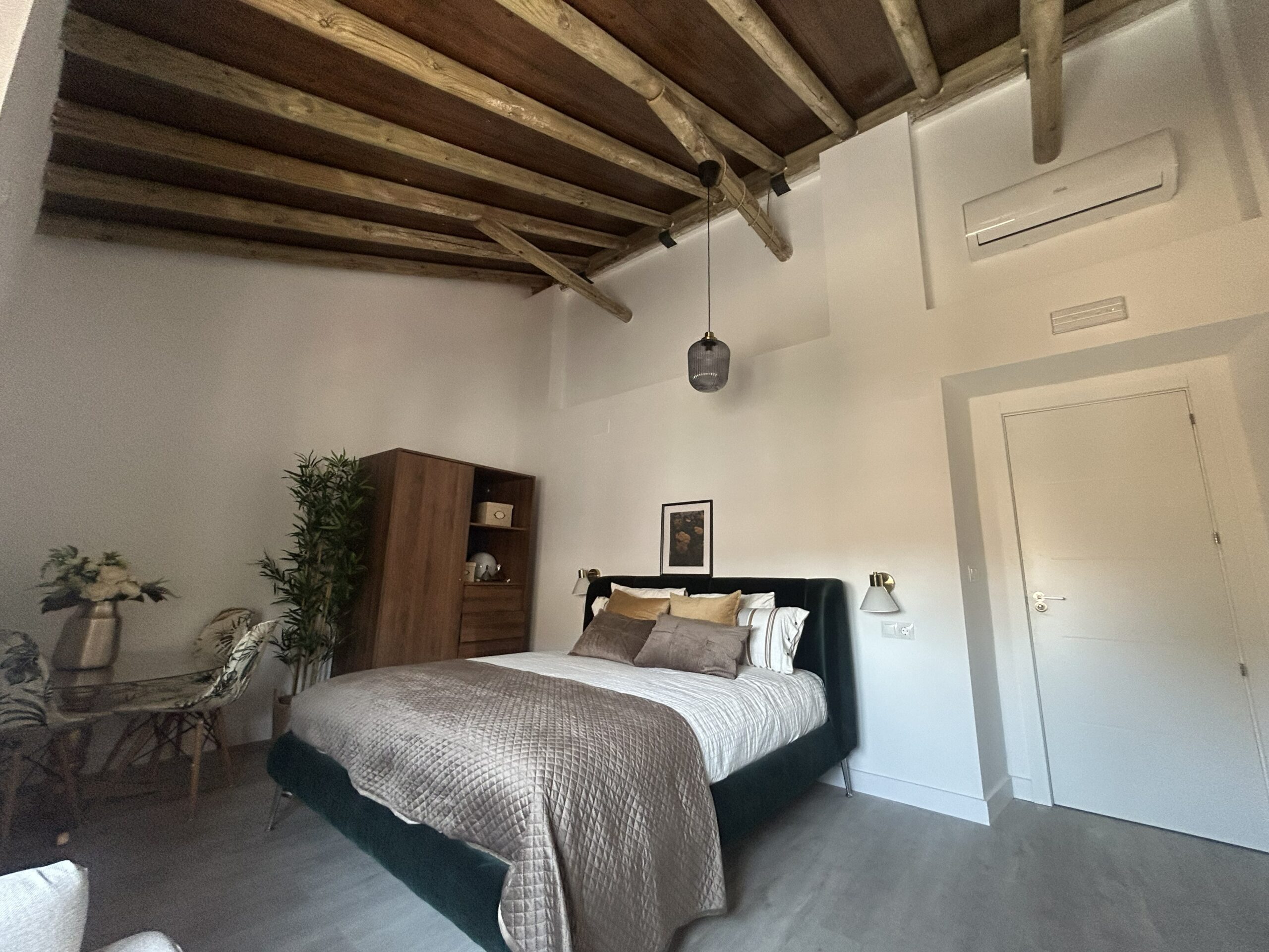 Vista de Habitación de Casa Remedios, alojamiento turístico en Archidona, Málaga.